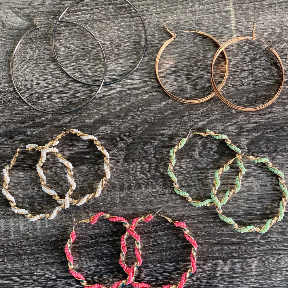 5 pairs of Hoop Earrings (lot)